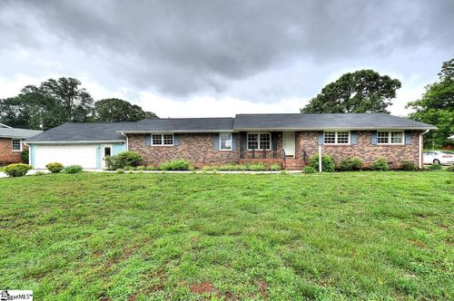 1195 Holly Springs Rd, lyman, SC, 29365-9688 | Card Image