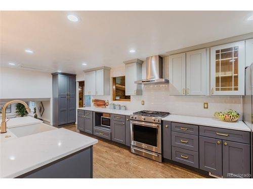 13836 W 68th Ave, Arvada, CO, 80004-2039 | Card Image