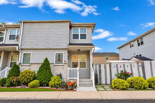 177 Lorraine Loop, Staten Island, NY, 10309-1522 | Card Image