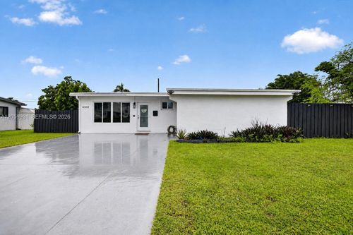 6601 Sw 6th St, Pembroke Pines, FL, 33023-1515 | Card Image
