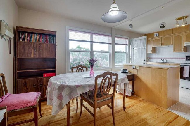 18 Poplar Cres, Home with 3 bedrooms, 2 bathrooms and 1 parking in Springbrook AB | Image 8