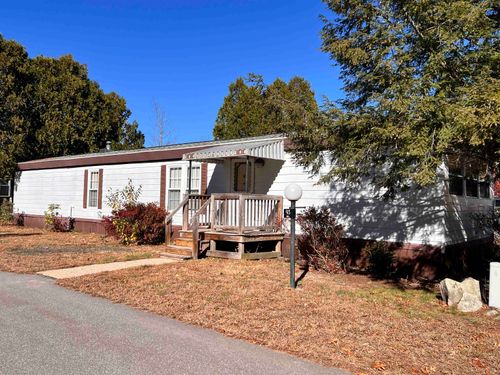 93 Riverledge Drive, Goffstown, NH, 03045 | Card Image