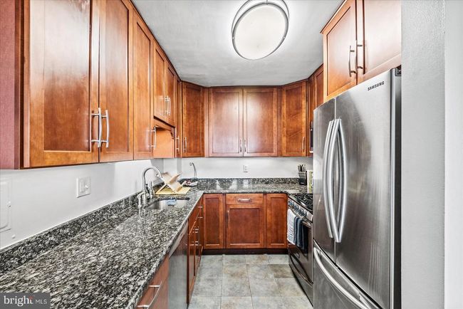 APT-410 - 1830 Columbia Pike, Condo with 2 bedrooms, 1 bathrooms and null parking in ARLINGTON VA | Image 31