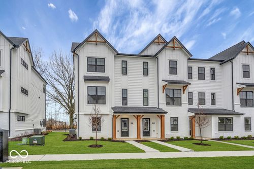 4485 Yellowwood Ave, Brownsburg, IN, 46112-2094 | Card Image