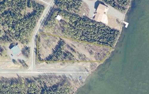32704 Browns Lake Rd, Soldotna, AK, 99669-8839 | Card Image
