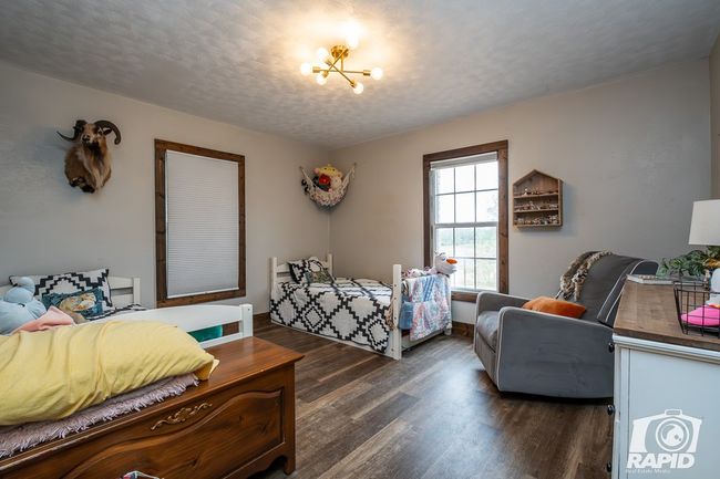 715 E Main St, House other with 3 bedrooms, 2 bathrooms and 2 parking in Bronte TX | Image 16