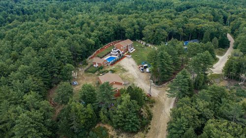 86 Beaver Ridge Rd, Center Barnstead, NH, 03225-3404 | Card Image