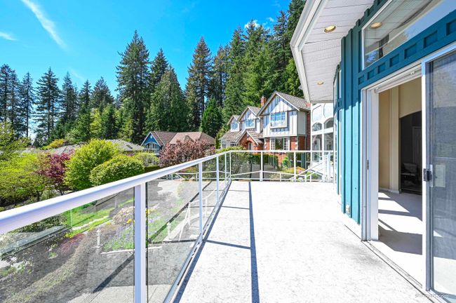 3945 Braemar Place, House other with 6 bedrooms, 4 bathrooms and 2 parking in North Vancouver BC | Image 31