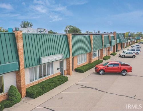 3121 E Center St, Warsaw, IN, 46582 | Card Image