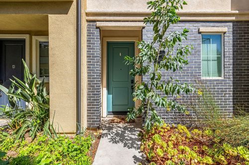 unit-6-1416 N Harbor Blvd, Santa Ana, CA, 92703-1350 | Card Image