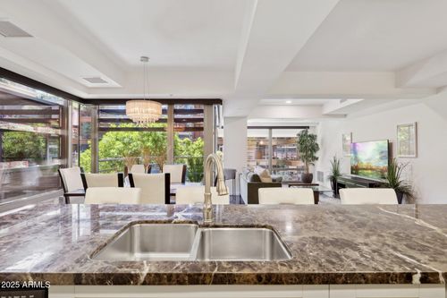 3001-7151 E Rancho Vista Dr, Scottsdale, AZ, 85251-1493 | Card Image