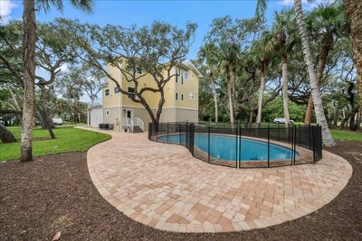 5835 Riverside Drive, House other with 4 bedrooms, 2 bathrooms and null parking in Melbourne Beach FL | Image 2