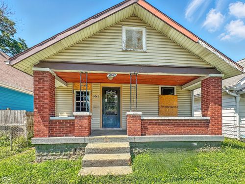 3042 Newton Ave, Indianapolis, IN, 46201-4249 | Card Image