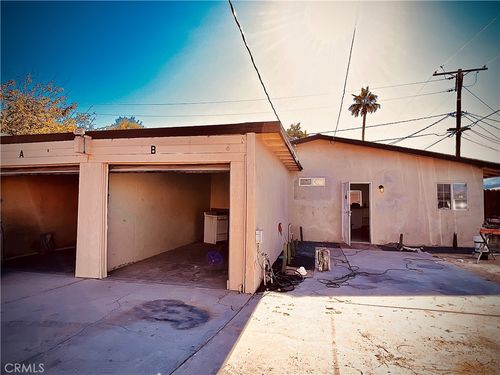 68085 Hermosillo Rd, Cathedral City, CA, 92234-8661 | Card Image