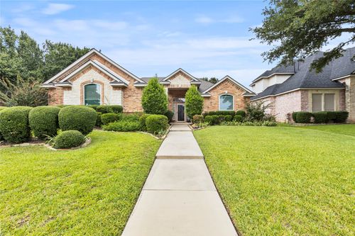 3516 Palo Duro Ct, Hurst, TX, 76054-6010 | Card Image