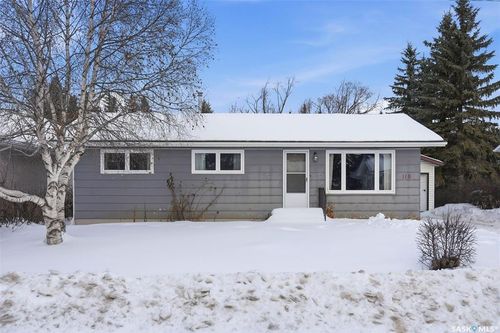 110 1st Avenue S, Hepburn, SK, S0K1Z0 | Card Image