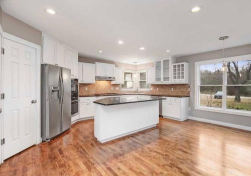 1809 Baker Park Rd, Maple Plain, MN, 55359-9649 | Card Image