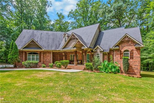 1215 Netterillo Dr, Winston-Salem, NC, 27103-6183 | Card Image