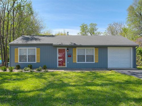 6905 E 112th St, Kansas City, MO, 64134-3301 | Card Image