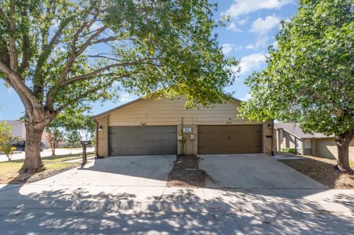 2212 Heritage Cir, Carrollton, TX, 75006-1634 | Card Image