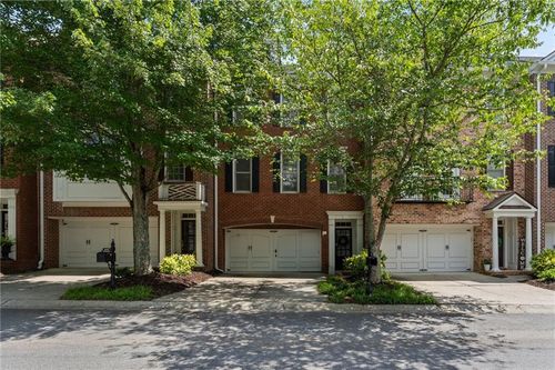 4405 Village Green Dr, Roswell, GA, 30075-7641 | Card Image