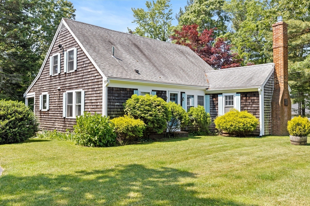 Brewster Rd, Kingston, MA 02364