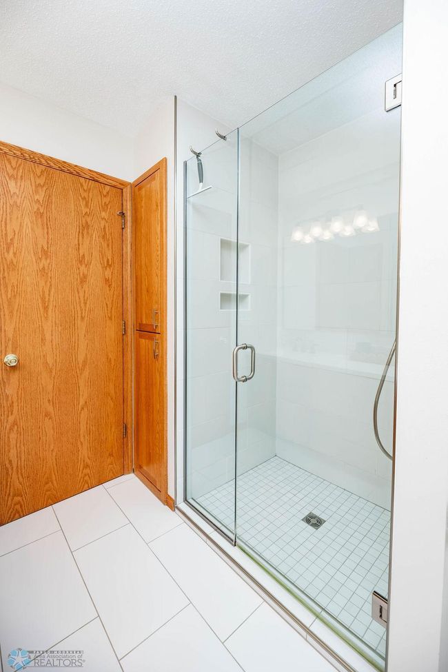 New tiled walk-in shower | Image 34