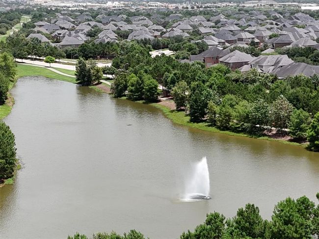 27330 Aspen Falls Ln, House other with 3 bedrooms, 3 bathrooms and 2 parking in Fulshear TX | Image 34