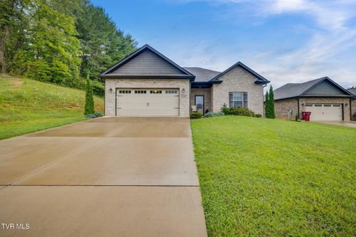 116 Celtic Ct, Johnson City, TN, 37604-1518 | Card Image