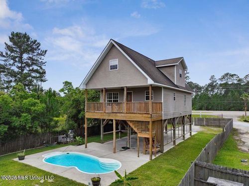 10412 Highway 603, Bay Saint Louis, MS, 39520-8758 | Card Image