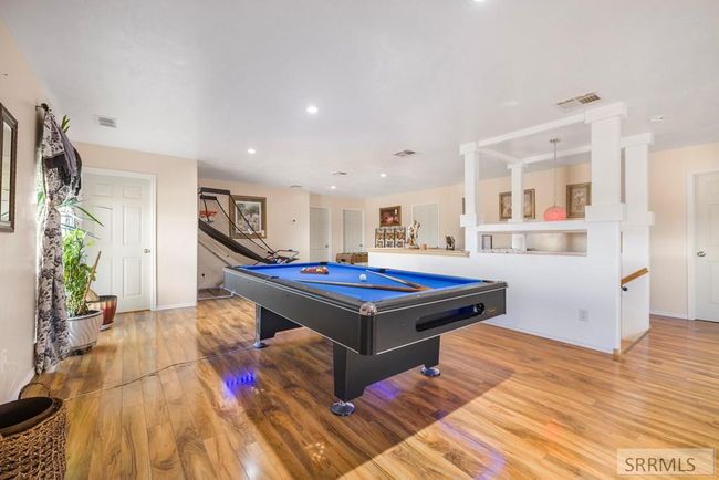 2492 E 2100 N, House other with 6 bedrooms, 4 bathrooms and 2 parking in Hamer ID | Image 17