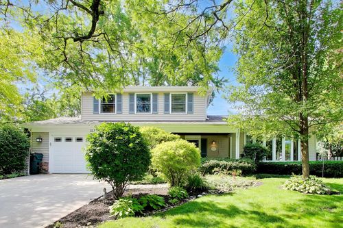 1117 Dawes St, Libertyville, IL, 60048-3507 | Card Image