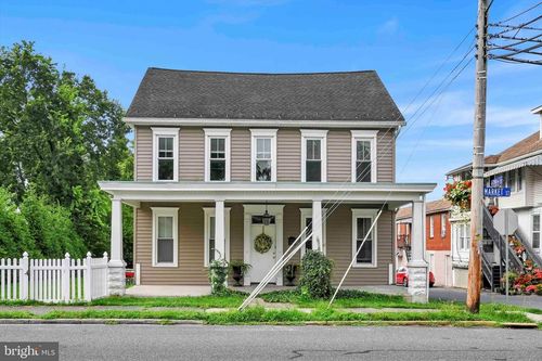 2717 Market St, CAMP HILL, PA, 17011-4532 | Card Image