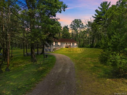 630 Ashokan Rd, Kingston, NY, 12401-7870 | Card Image