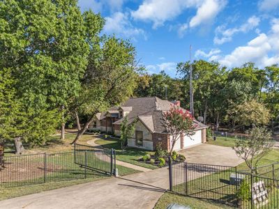 714 High Point Drive, House other with 4 bedrooms, 3 bathrooms and null parking in Princeton TX | Image 3