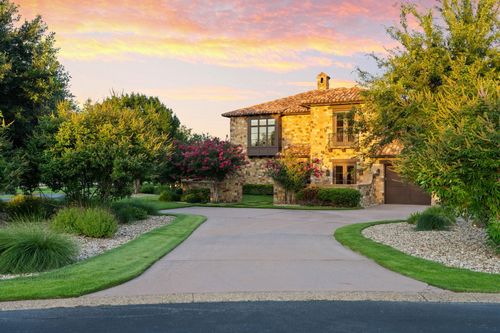 305 La Serena Loop, Horseshoe Bay, TX, 78657-2193 | Card Image