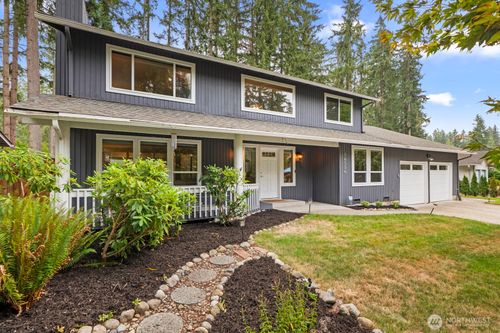 16556 189th Ave Ne, Woodinville, WA, 98072-9172 | Card Image