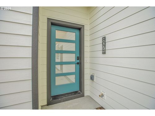 8071 Se Carlton St, Portland, OR, 97206 | Card Image