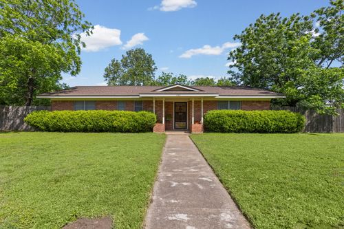 203 Randy Dr, Woodway, TX, 76712-9782 | Card Image