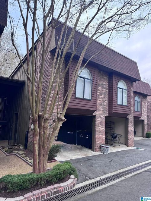 128-128 W Green, Vestavia, AL, 35243-1875 | Card Image