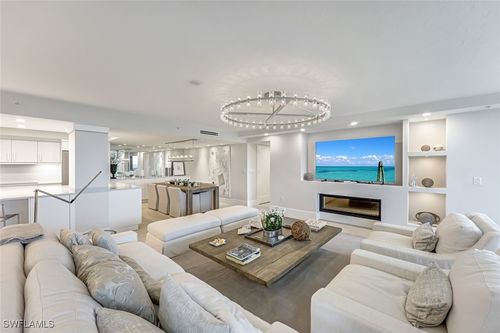 apt-1102-5601 Turtle Bay Dr, NAPLES, FL, 34108-2701 | Card Image