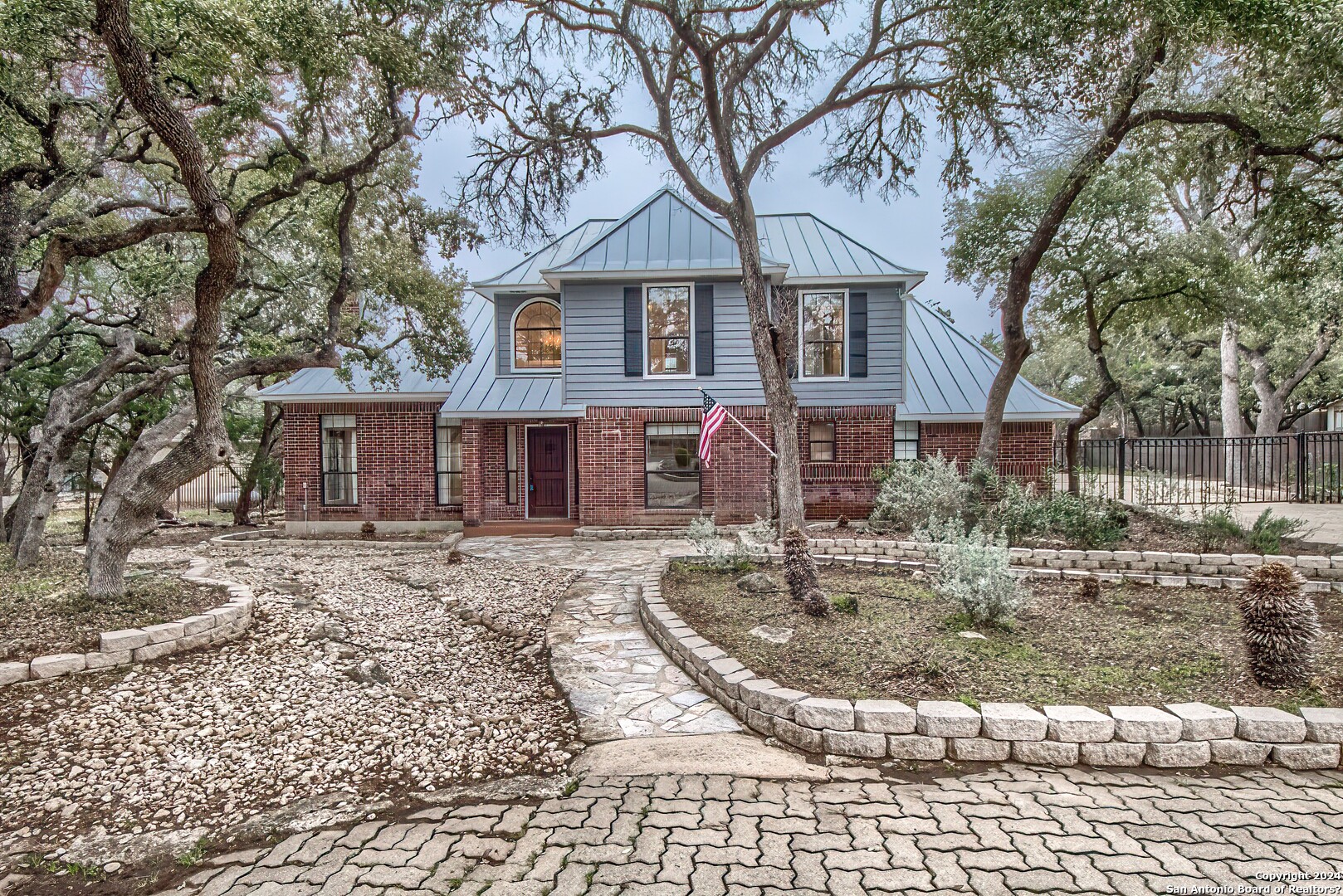 Misty Water Ln, San Antonio, TX 78260