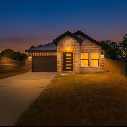 1308 Daffan Ave, Ennis, TX, 75119-1910 | Card Image