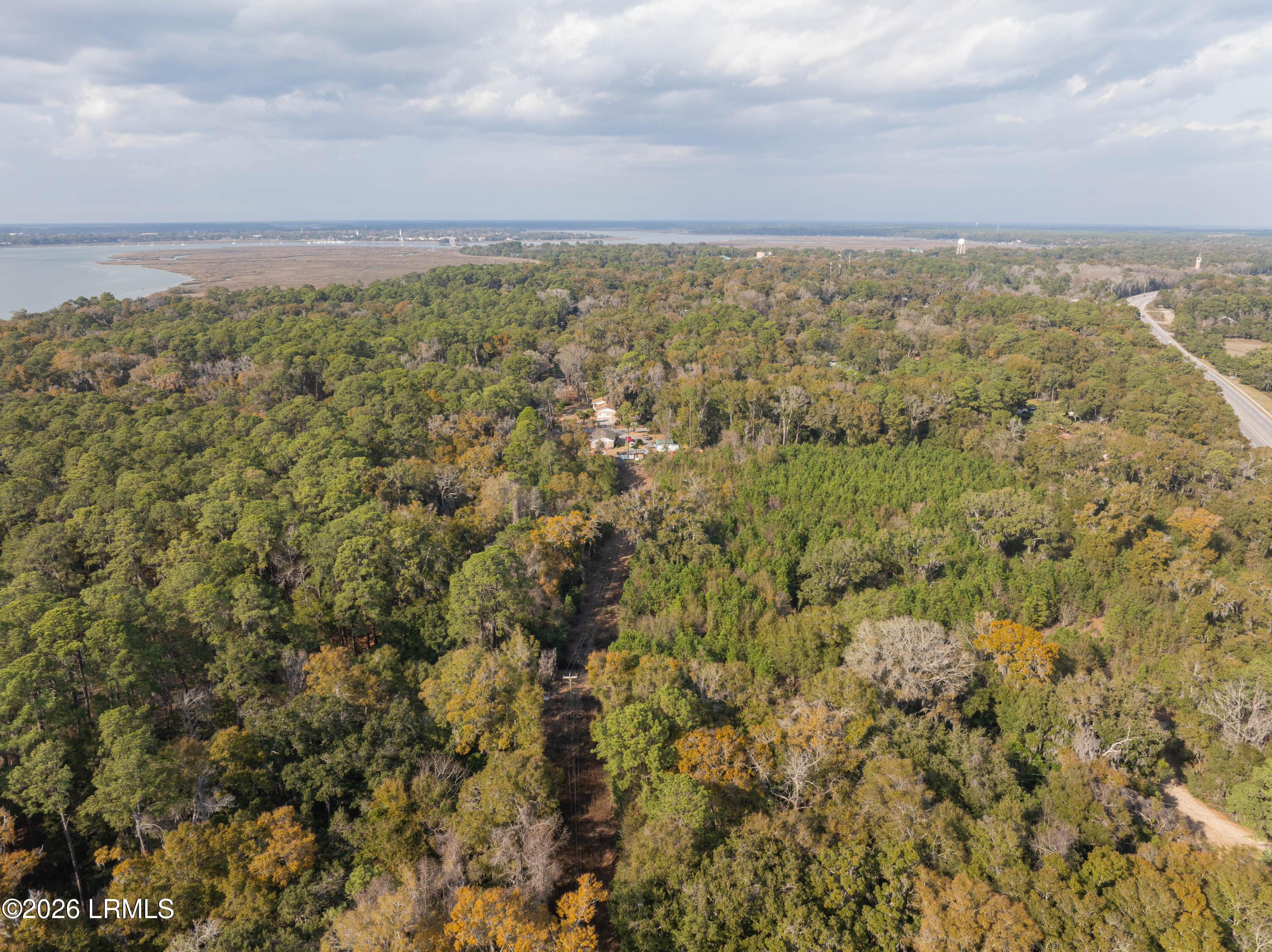 Land in Beaufort 5
