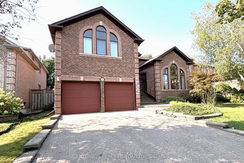 54 Cityview Cir, Barrie, ON, L4N7V1 | Card Image