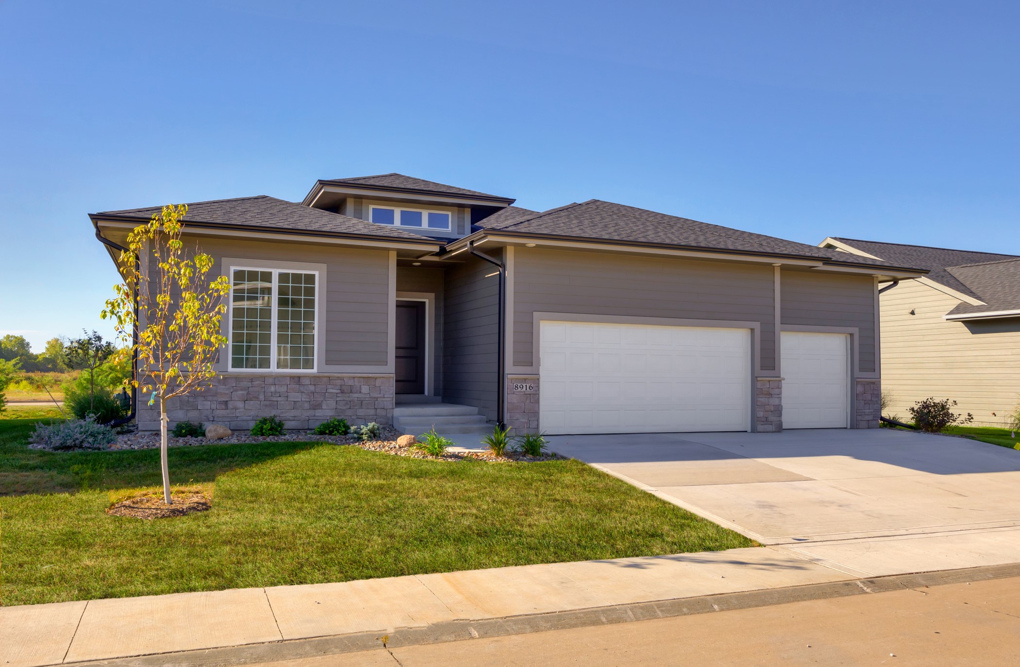 Beery Pl, Johnston, IA 50131