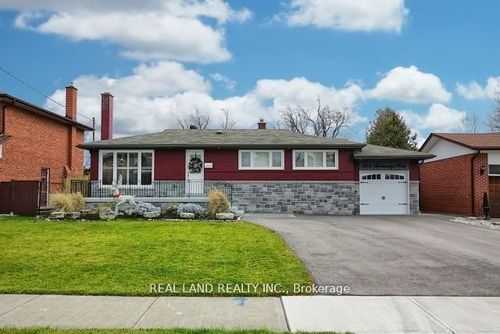 664 Breckenridge Rd, Mississauga, ON, L5A2C8 | Card Image