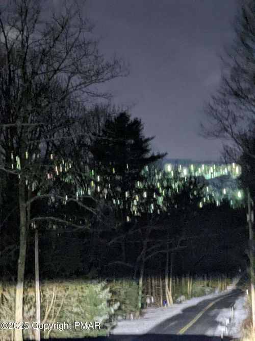 32 Cobble Creek Dr, Tannersville, PA, 18372 | Card Image