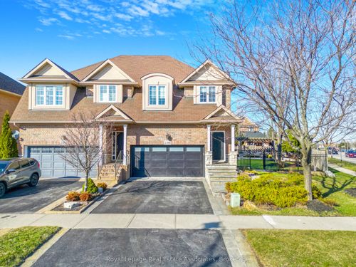 2388 Stone Glen Cres, Oakville, ON, L6M0C7 | Card Image