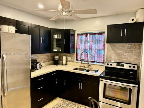 h236-5300 Washington St, Hollywood, FL, 33021-7776 | Card Image